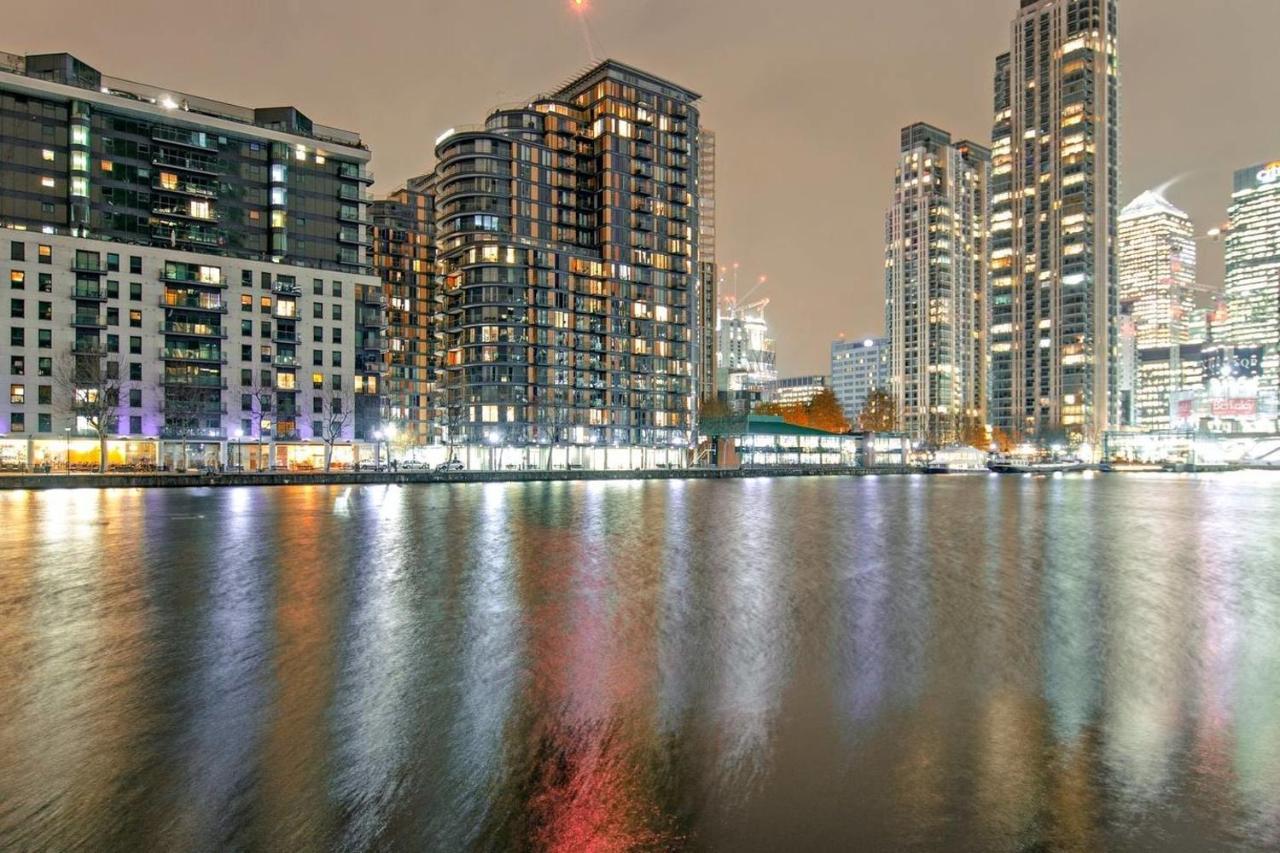 Peaceful Modern 2 Bedroom Flat With Water Views London Bagian luar foto